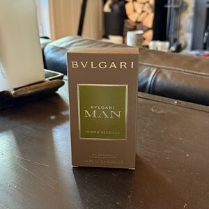 Man Bulgari wood essence way de parfum